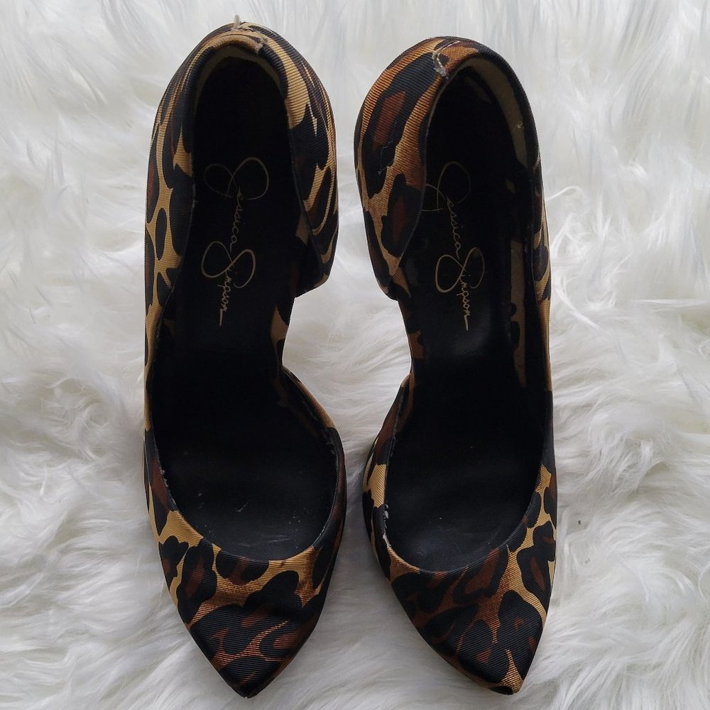 Jessica Simspson Cheetah Print Heels